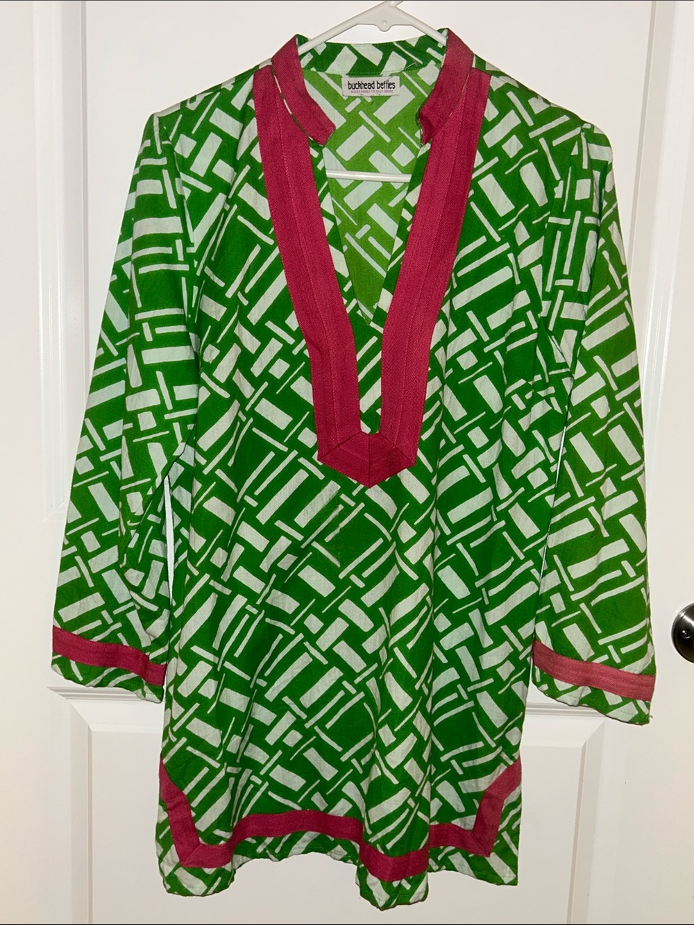 Green Geometric V-Neck Tunic with Pink Trim